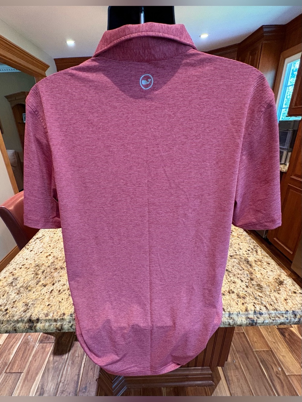 Vineyard Vines Men's performance front shirt. Sharp red with micro print & logos - Picture 7 of 7